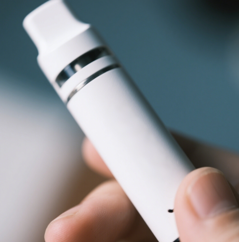 Az elektronikus cigaretta világa: Miért választanak a Vape termékeket?